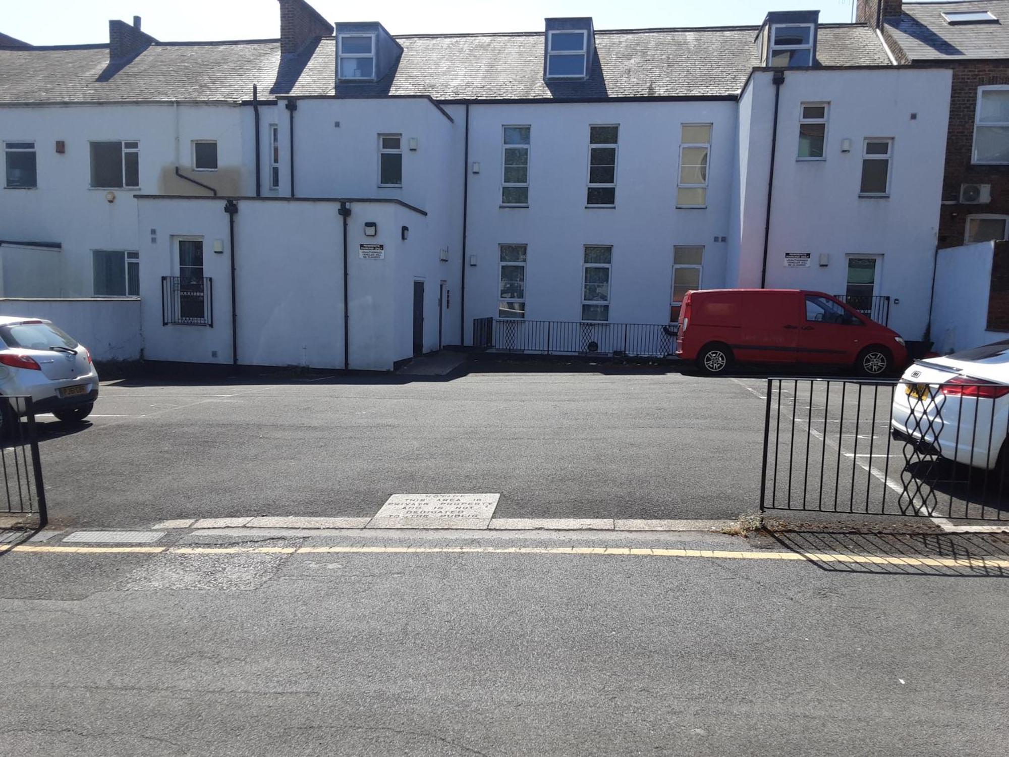 Quiet 2 Bedroom Flat In Darlington With Free Parking, Wi-Fi And More Exterior foto